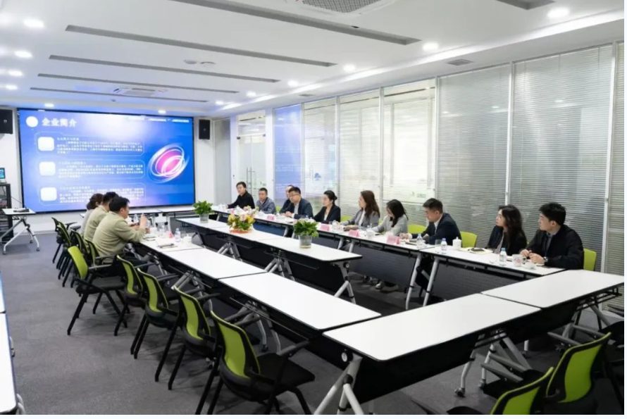 “4·15”全民國(guó)家安全教育日丨嘉定區(qū)數(shù)據(jù)局赴我司開(kāi)展專題調(diào)研